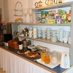 בית הארחה Gaestehaus Bruetting 3*