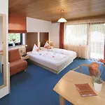 Gaestehaus Bruetting בית הארחה Obertrubach