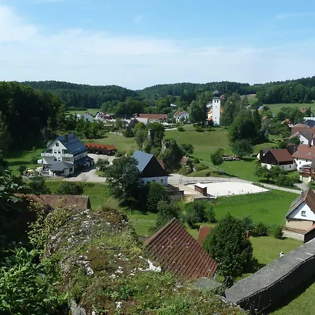 Gaestehaus Bruetting Baernfels