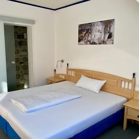 Gæstehus Gaestehaus Bruetting 3*