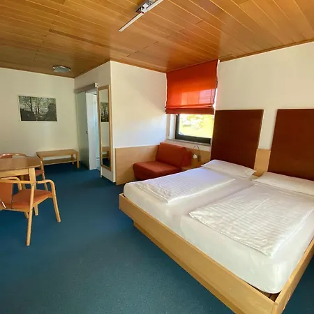 Gaestehaus Bruetting Pensjonat 3*