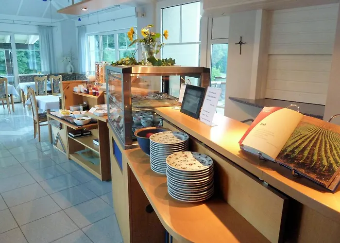 Konukevi Gaestehaus Bruetting 4*