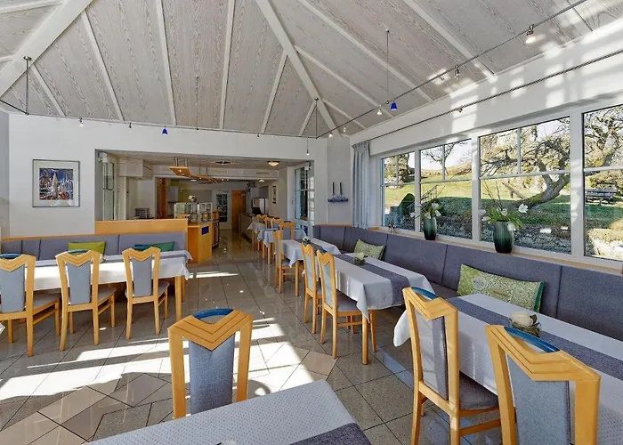 Guest house Gaestehaus Bruetting 3*
